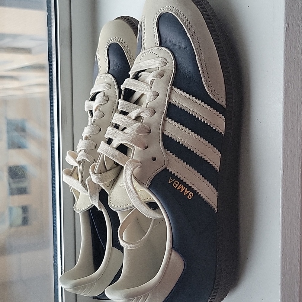 Adidas Samba Indigo and Cream Sneakers - Picture 6 of 10